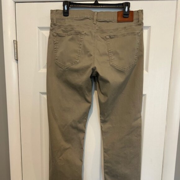 Lucky Brand 121 Slim Straight Stretch Pants Mens Size 33/32 - Light Khaki - Picture 2 of 3